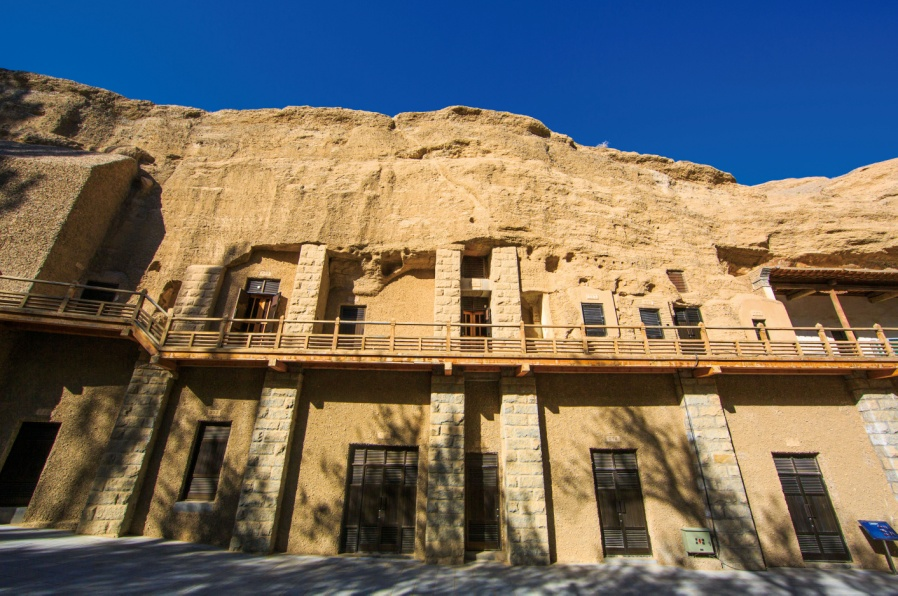 The Quaternary section of the Mogao Grottoes-Thousand-buddha Grottoes 