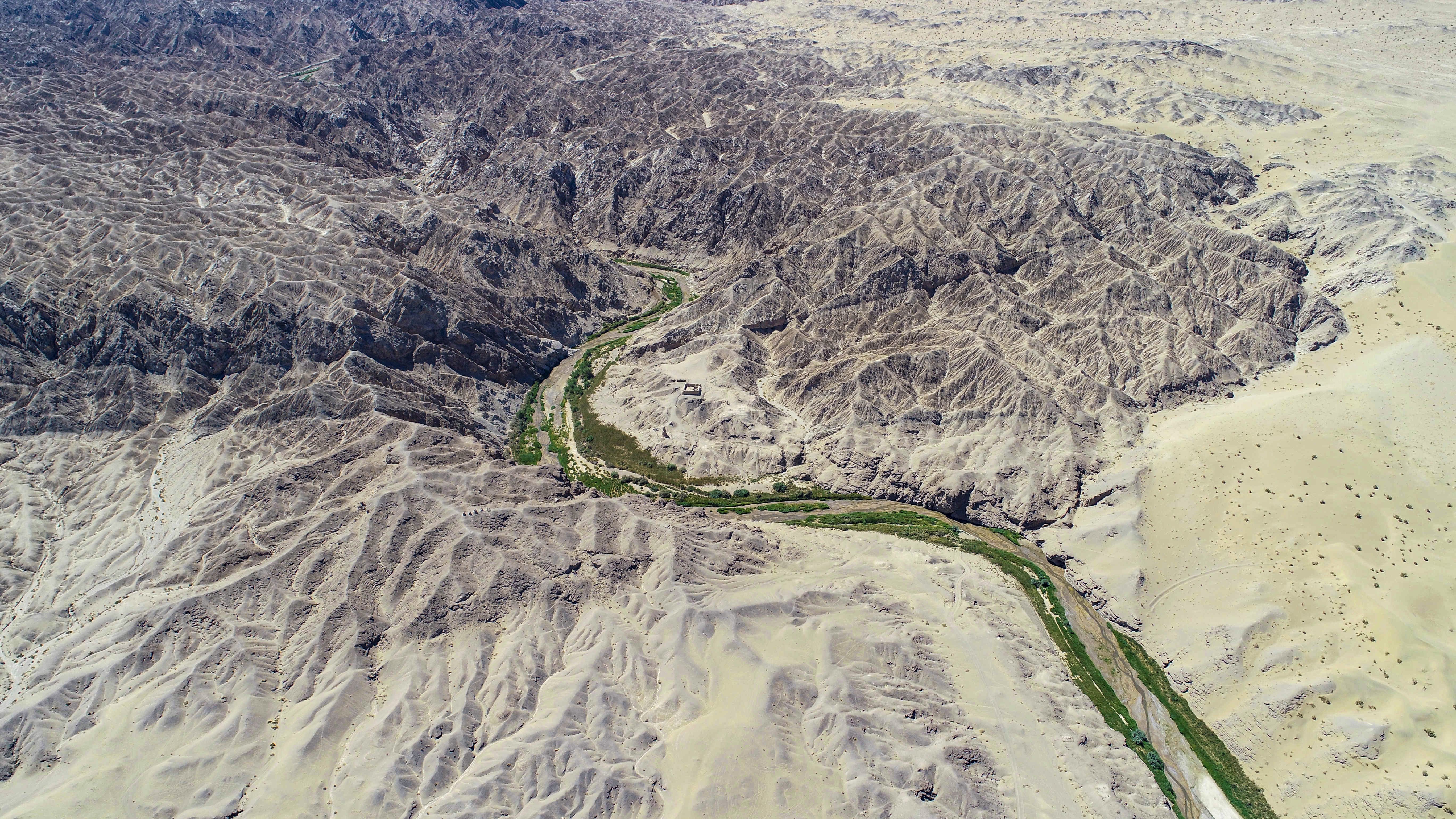 The Dangquan River — the Mother River of the Mogao Grottoes